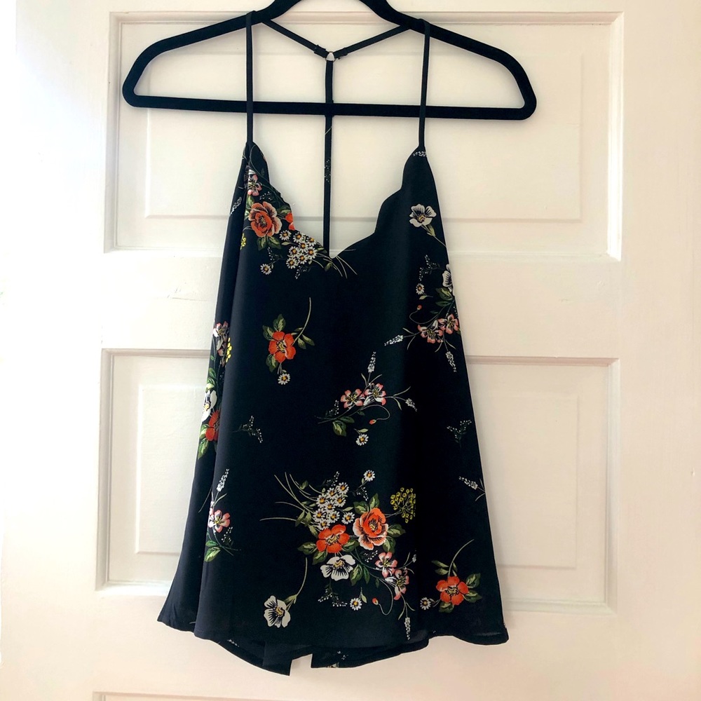 NWT NINE BRITTON JACKI SCALLOP FLORAL TANK